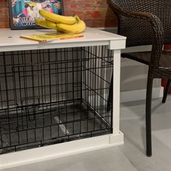 Medium Crate Table New