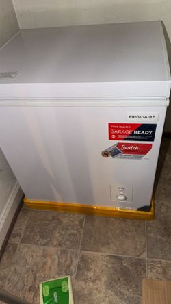 Chest freezer