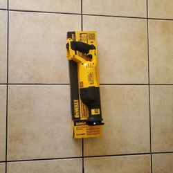 DEWALT RECIPROCATING SAW DCS 380 NEW 