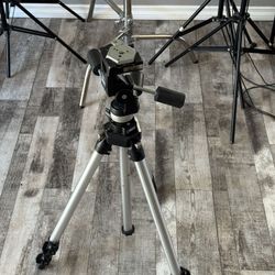 Manfrotto 3021 Tripod + 3047 3-Way Head (Made in Italy) – Heavy Duty