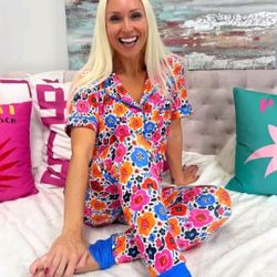 Pajamas-brand SUNSHINE SISTERS 
