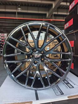 Black chrome mesh wheels 20” staggered