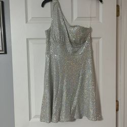 Size M Dress