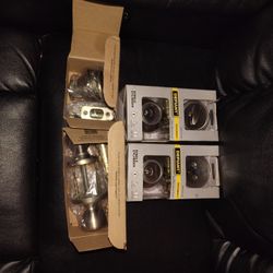 2 Defiant Deadbolt 1 Keikset Deadbolt & 1 Keikset Door Knob W/Lock&Key