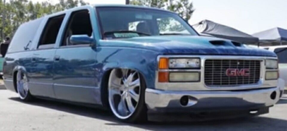 Bagged & body dropped suburban(not a full show truck)needs minor things