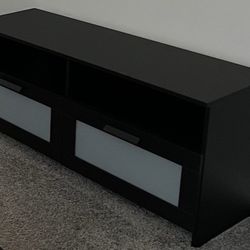 47” TV Stand w/drawers