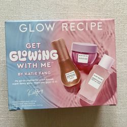 BRAND NEW Glow Recipe Get Glowing with Me by Katie Fang   Brand new in box   Comes with a watermelon glow toner (1.35fl oz), plum plump hyaluronic cre