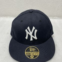 NOS Vintage 90's NEW ERA 59Fifty ~ MLB New York Yankees ~ Black Cap Hat ~ Size 7