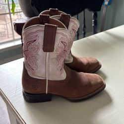 ARIAT youth Western Boots **Size 13