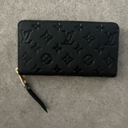 Louis Vuitton Wallet Zippy