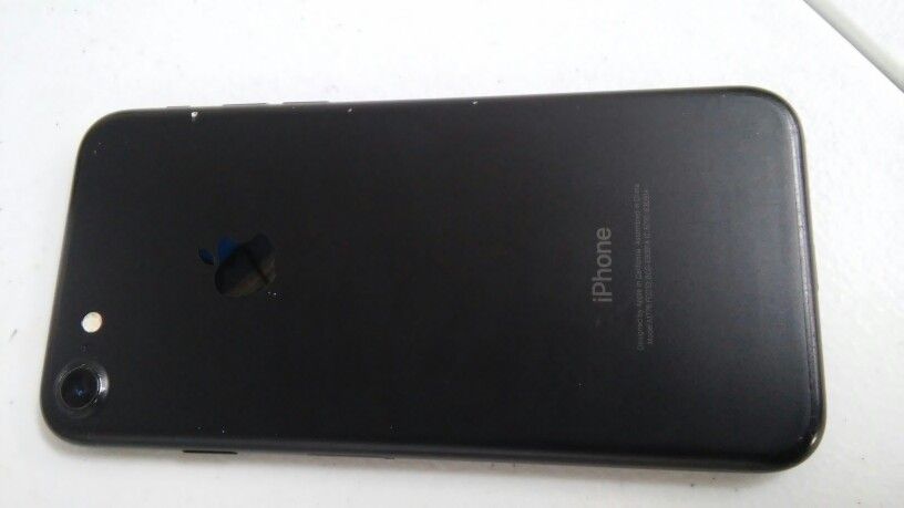 IPhone 7, 128gb, att/cricket
