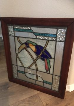 VINTAGE TOUCAN STAINED GLASS