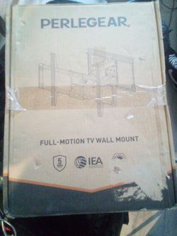 Perlegear Full-Motion TV Wall Mount