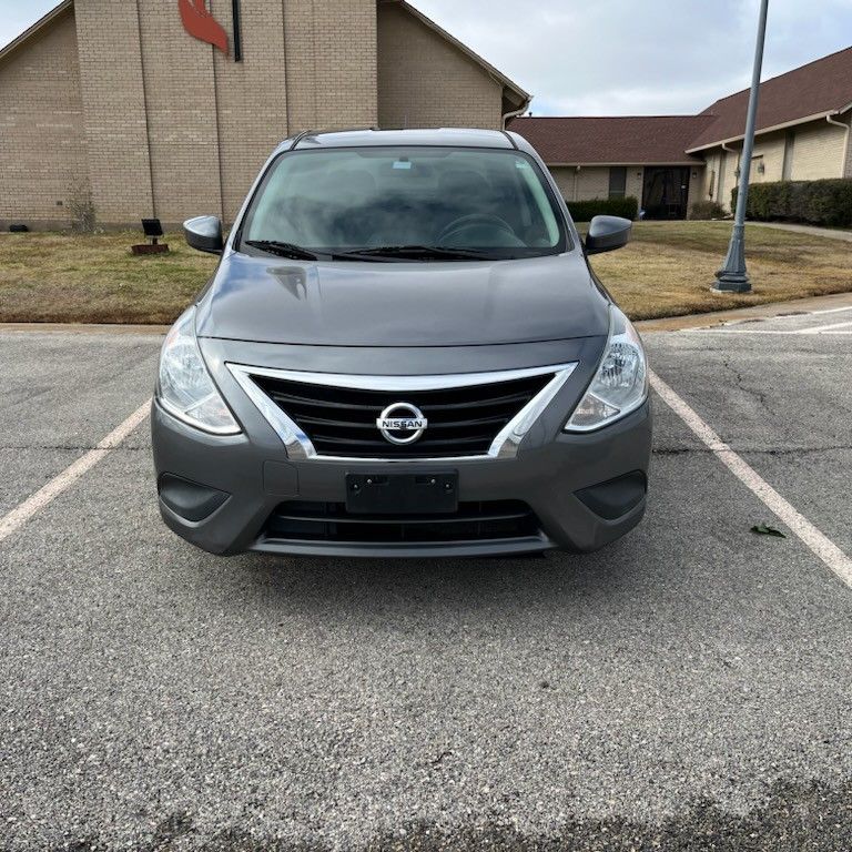 2017 Nissan Versa