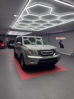 2010 HONDA PILOT TOURING W/NAVI 1-OWNER