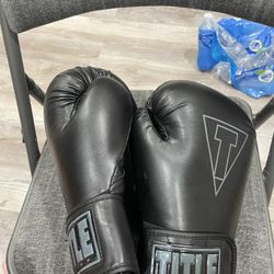 Title Boxing Gloves