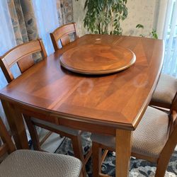 Large Dining/Kitchen Table w/ 8 Chairs