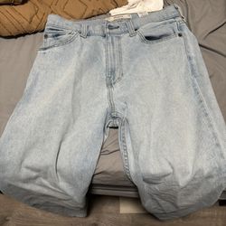 Light blue wash Hollister jeans