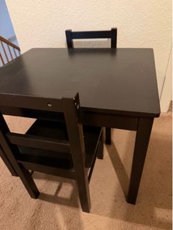 Toddler table and chairs