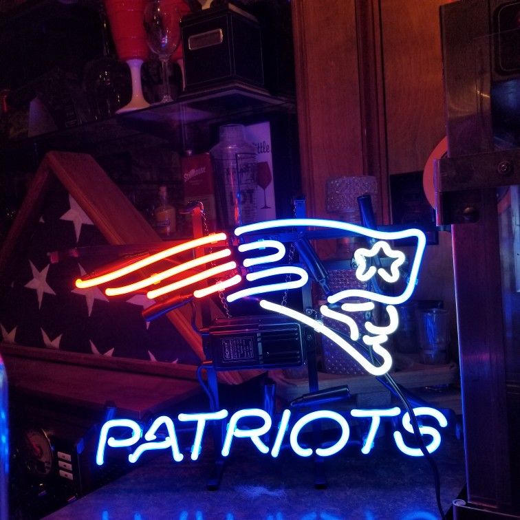 Patriots neon sign 