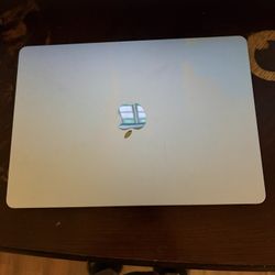MacBook Air 13” M4 2025
