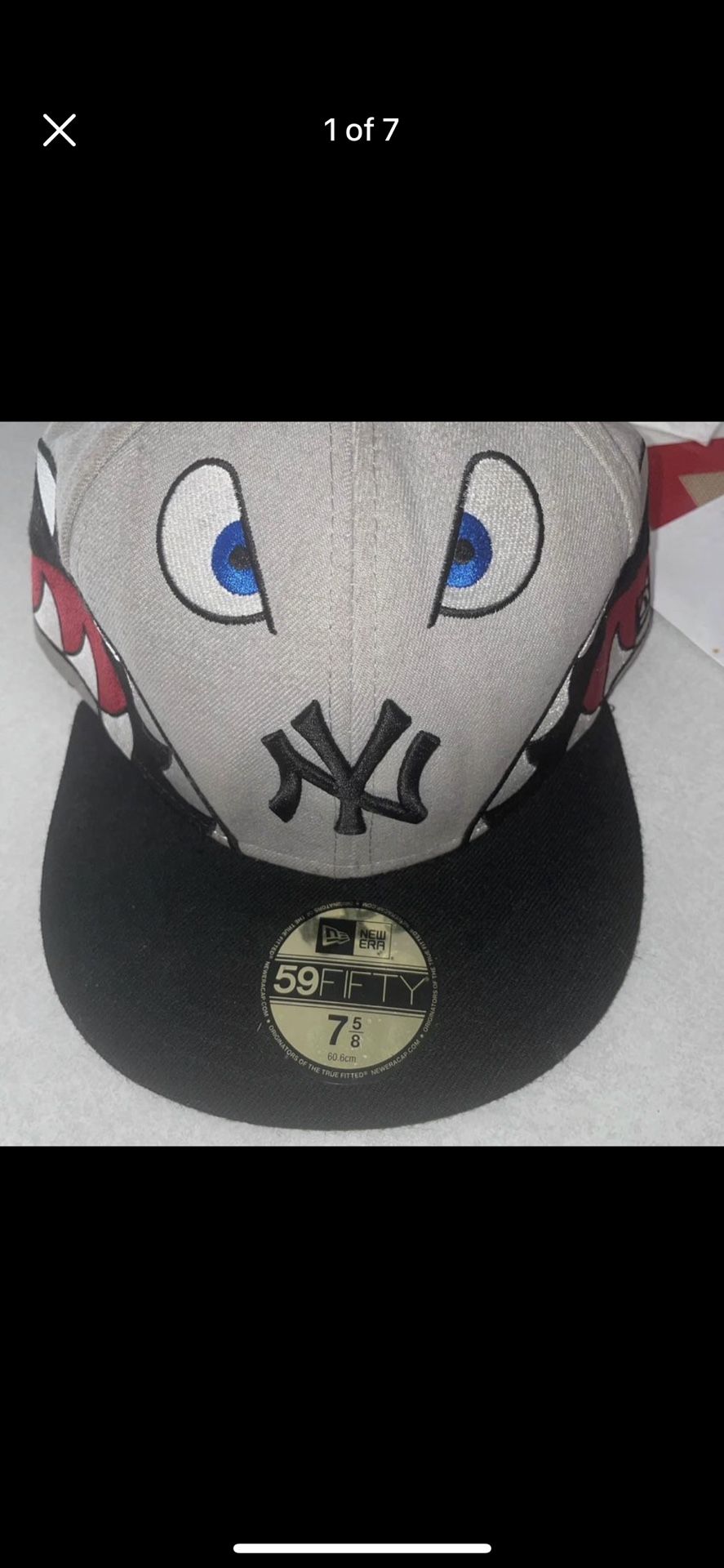 New Era Yankees shark baseball Cap 7 5/8 60.6 cm Genuine Merchandise wool & polyester
