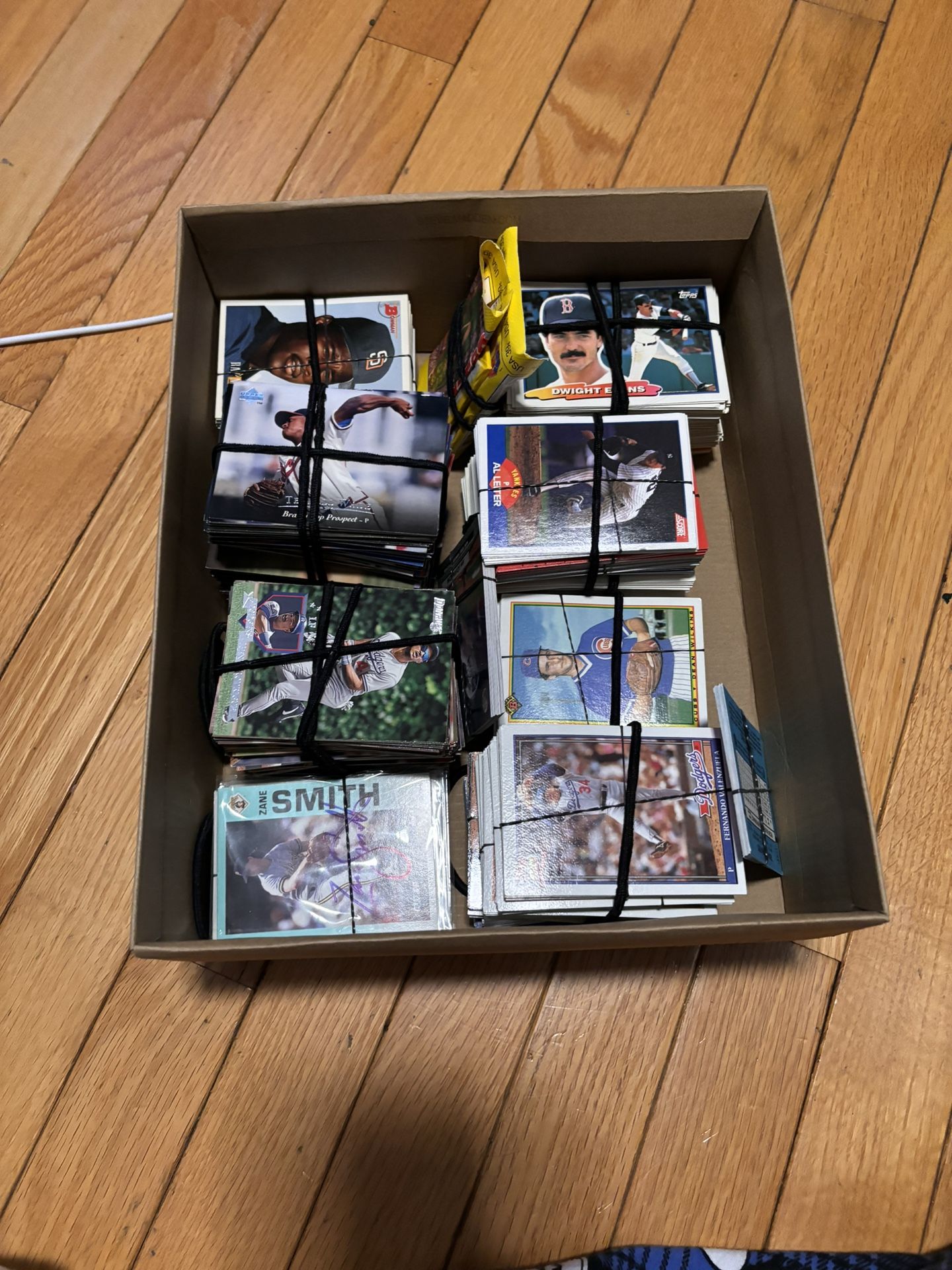 BOX of baseball Cards