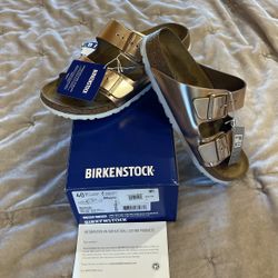 Birkenstock Size 40 Size 8-8 Half Retail $200 Asking $80.00