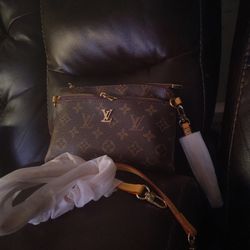 Authentic Like New Wristlet Or Crossbody