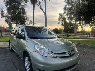 2009 Toyota Sienna