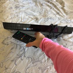 Blu-ray DVD Player- Smart