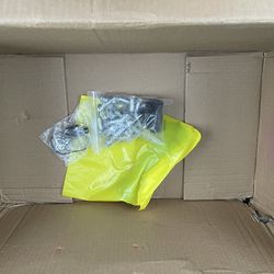 Valve cover for Infiniti