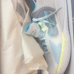 Nike Kyrie Flytrap