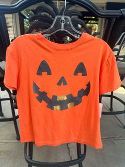 Costume