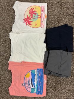 Women’s workout clothes bundle