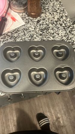 heart shape pan