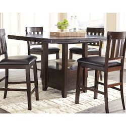 brown dining table (4 chairs included) 