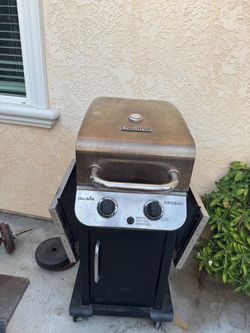 Charbroil grill