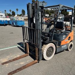 5k Doosan Warehouse Forklift HUGE SALE