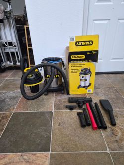 Stanley Wer Dry Vacuum 4 gallon