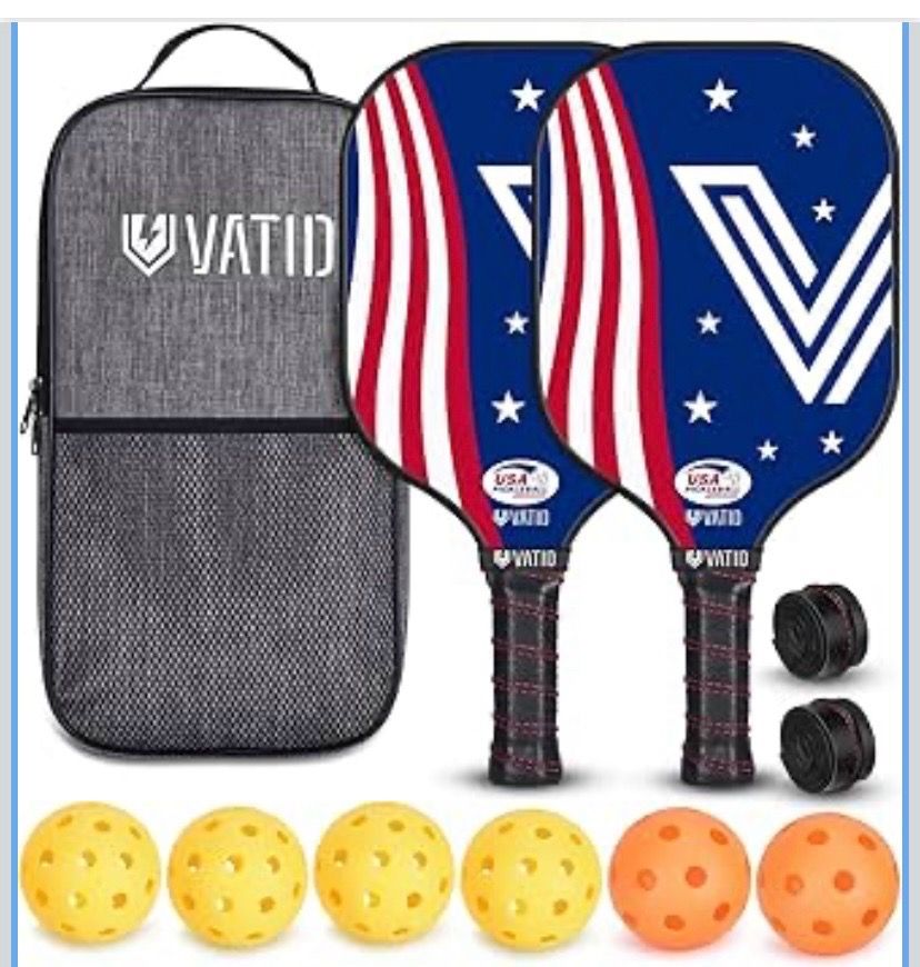 Pickleball Paddles,USAPA Pickleball Set of 2 Lightweight Graphite Pickleball Rackets,4 Outdoor & 2 Indoor Pickleball Balls,
