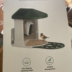 Bird Feeder with Camera with AI Identify Birds Species Solar Panel, Smart Bird House with Cam, 2K Live View, Instant Arrival Alerts
