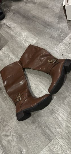 High knee boots