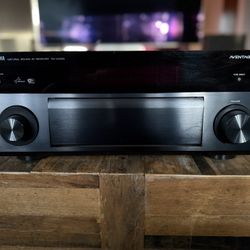 Yamaha RX-A1040 Aventage 7.2-Channel AV Receiver — Excellent Condition