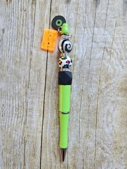 Handmade beaded pen - 80’s themed