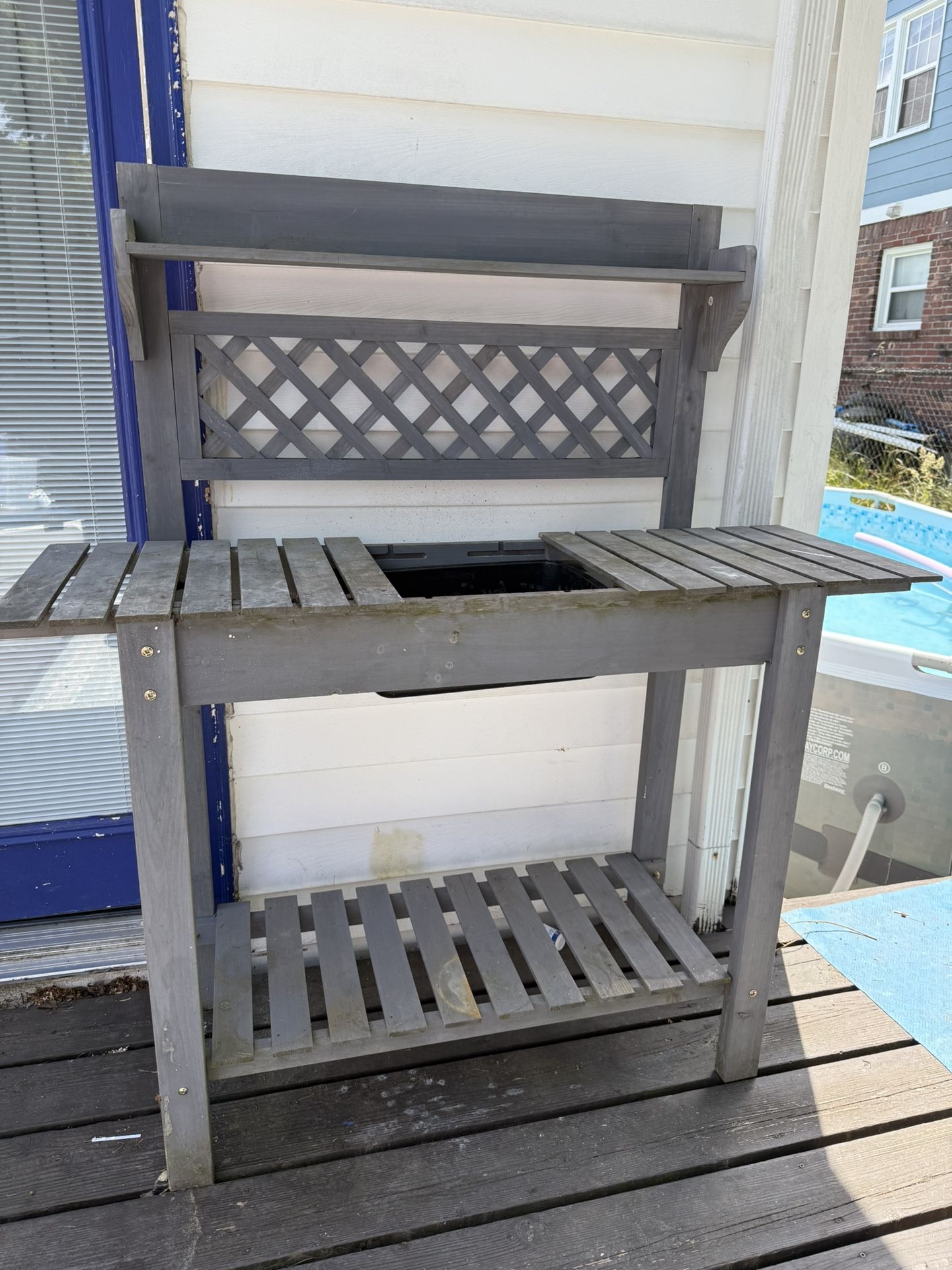 Potting bench