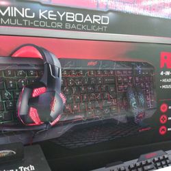 Gaming Keyboard With Headphones