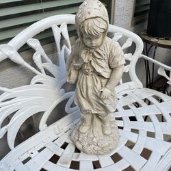 $35 Little Girl 22 “ Tall In Very Good Condition 