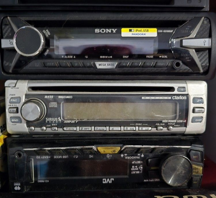 Sony Clarion Marine Amp And Jvc Single din head units for car audio