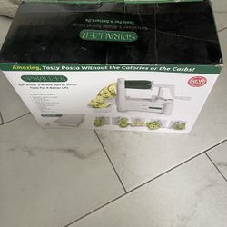 Pasta/veggie Spiralizer